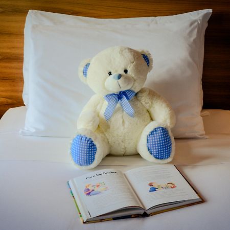Osprey Hotel Naas Ngoại thất bức ảnh