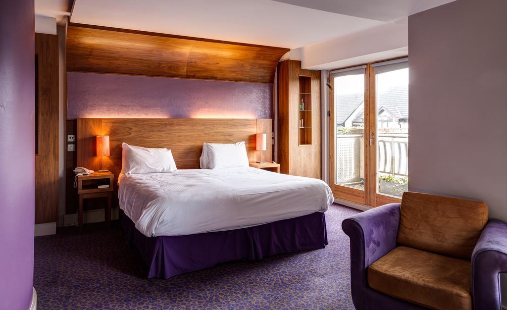 Osprey Hotel Naas Ngoại thất bức ảnh
