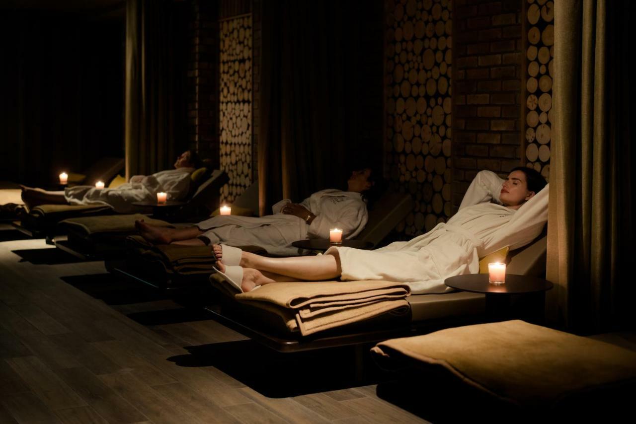 Osprey Hotel Naas Ngoại thất bức ảnh